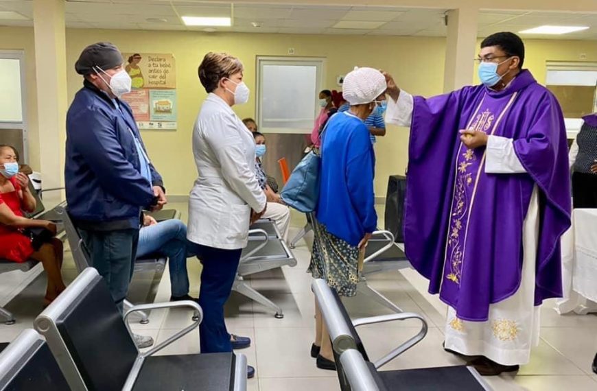 Hospital de Engombe celebra misa de sanaci&oacute;n para los enfermos