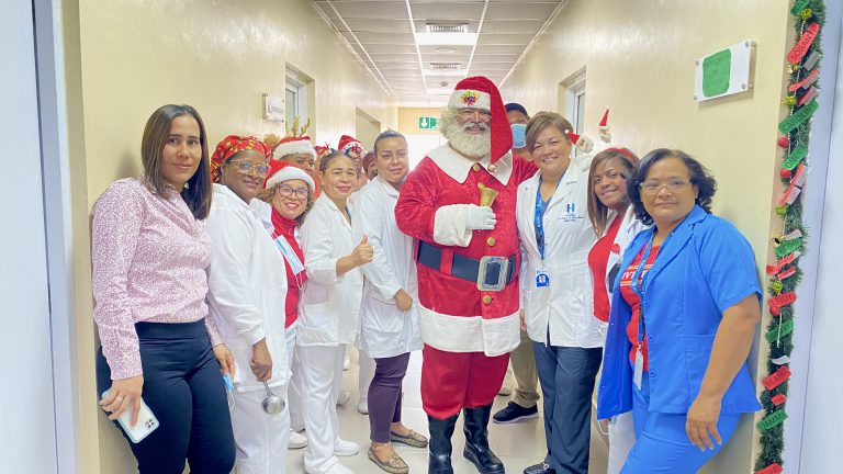 Read more about the article Hospital de Engombe da la bienvenida a la navidad