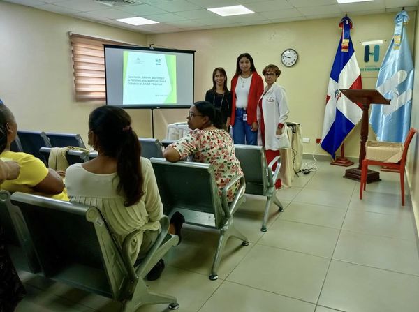 Read more about the article Enfermeras de la Unidad de Adolescente Hospital Engombe participan en capacitación sobre Salud Integral de Personas Adolescentes