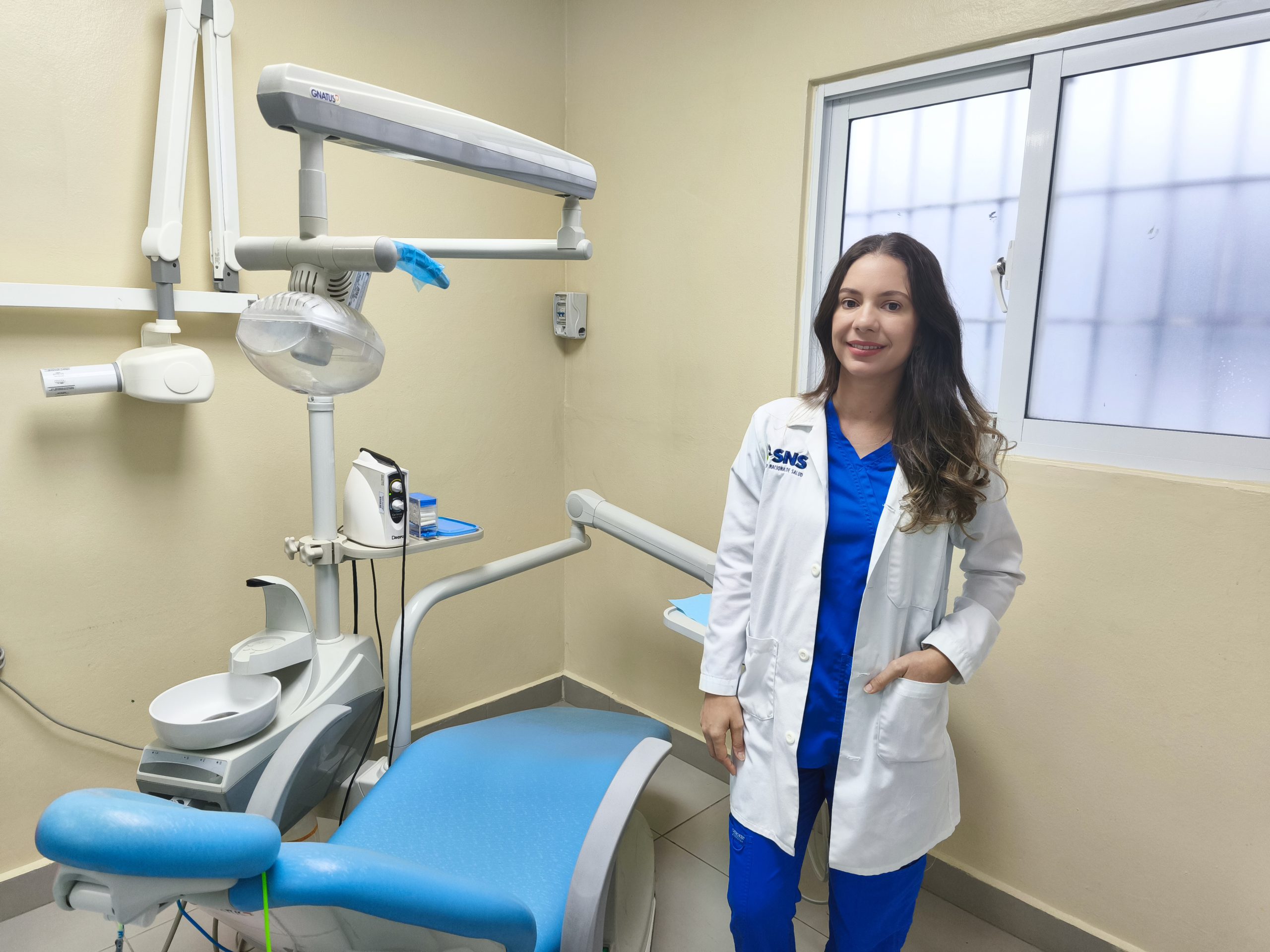 Read more about the article Ortodoncista del Hospital de Engombe destaca la importancia de este servicio para la salud y estética dental  