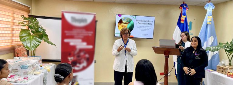 Read more about the article Nutriólogas del Hospital de Engombe realizan taller sobre Nutrición y Desarrollo Fetal para embarazadas